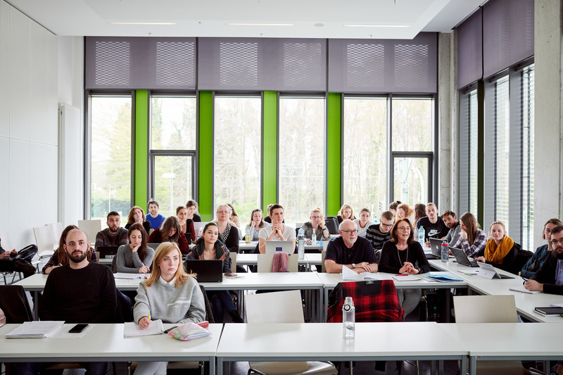 Seminar mit Studierenden ab 50